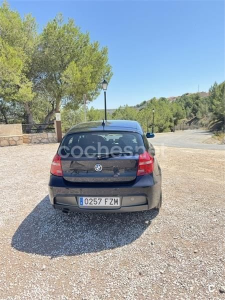 Usado BMW 120 177 CV (130 kW) 2008 Negro Utilitario