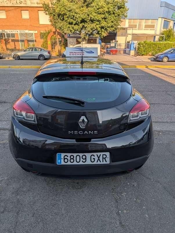 Usado Renault Mégane III 110 CV (80 kW) 2010 Negro Coupe