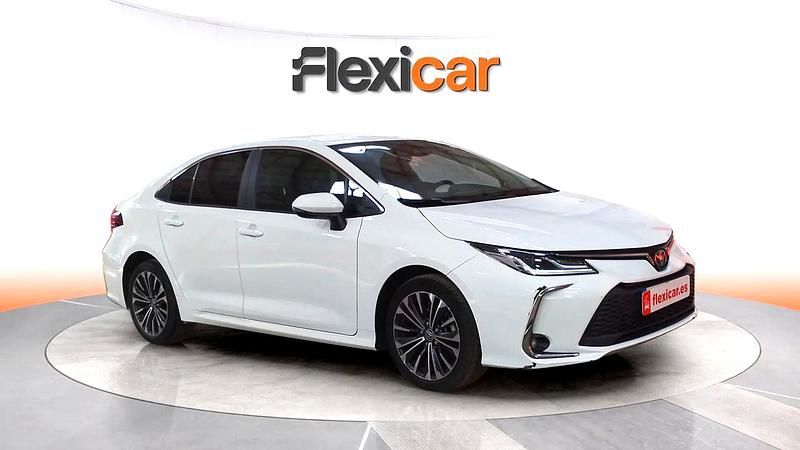 Begagnad Toyota Corolla Style 140 HK (102 kW) 2024 Sedan
