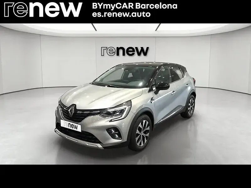 Usado Renault Captur Techno 140 CV (102 kW) 2023 Gris SUV