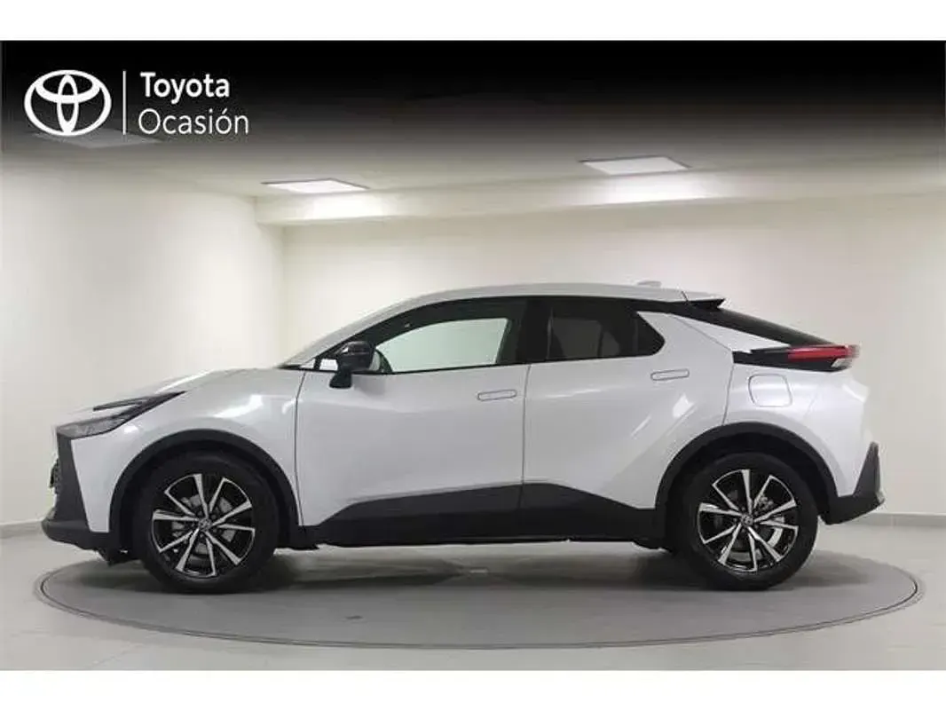 Usado Toyota C-HR Advance 140 CV (102 kW) 2026 Blanco SUV