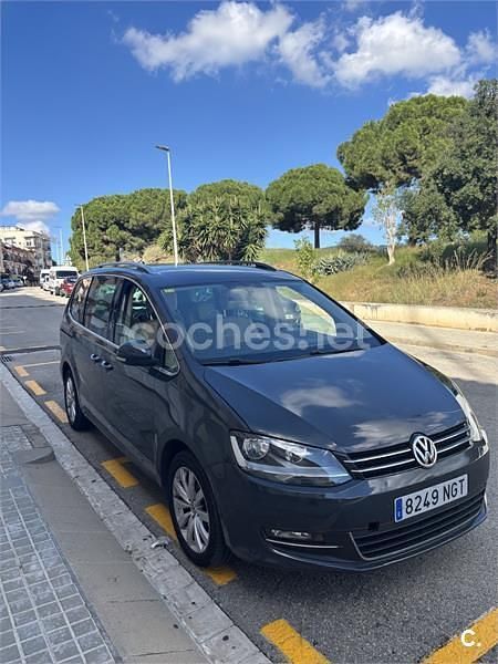 Usado VW Sharan Advance 140 CV (102 kW) 2014 Gris / plata Monovolumen