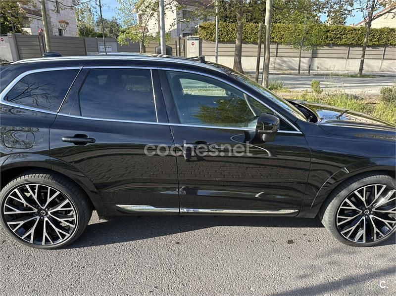 Usado Volvo XC60 Inscription 340 CV (250 kW) 2021 Negro SUV