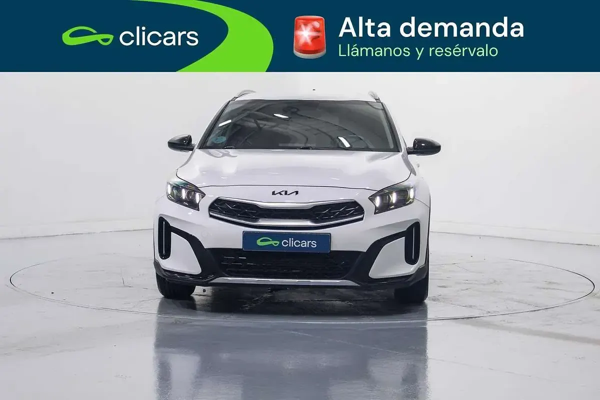 Usado Kia XCeed 120 CV (88 kW) 2023 Blanco SUV