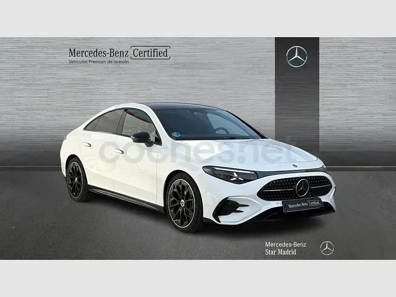 Usado Mercedes CLA180 136 CV (100 kW) 2026 Blanco Berlina