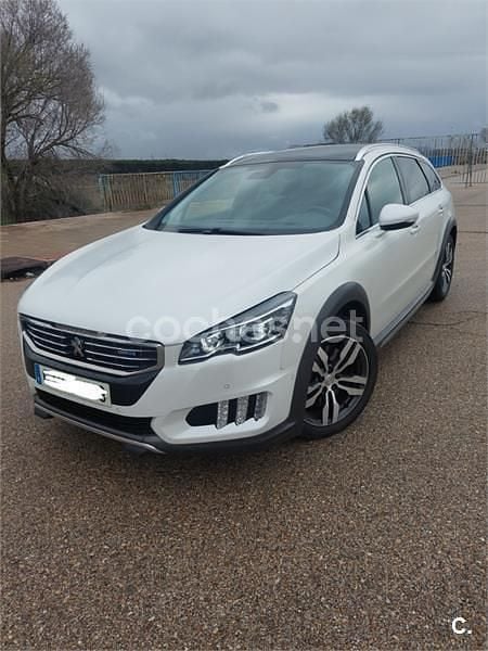 Usado Peugeot 508 RXH 180 CV (132 kW) 2017 Blanco Familiar