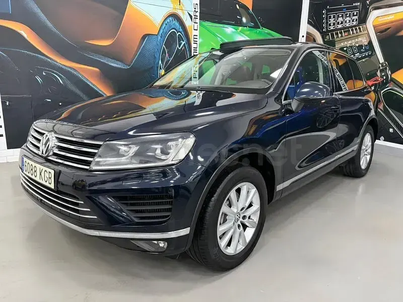 Second-hand VW Touareg 262 CP (192 kW) 2018 Albastru SUV