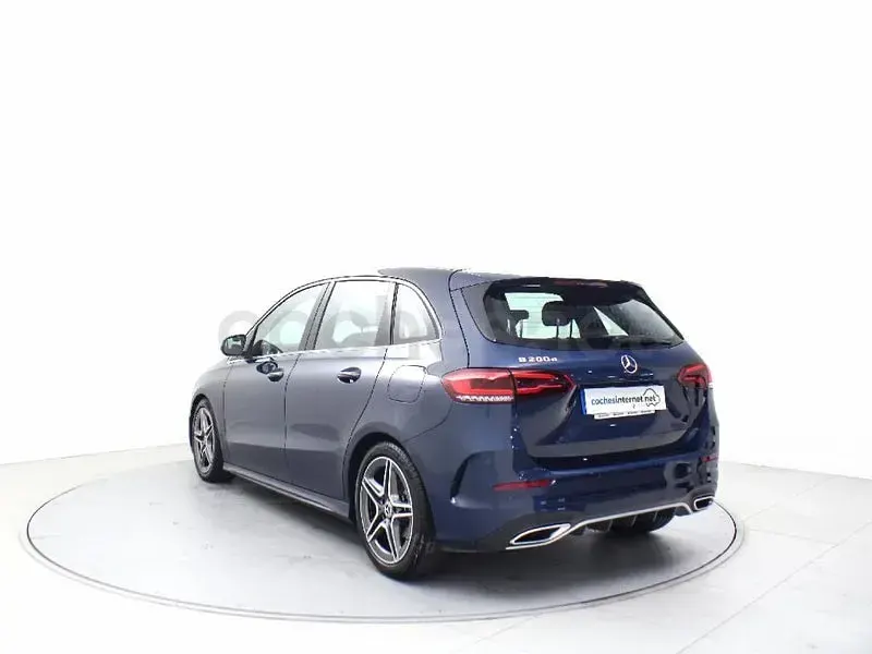 Usado Mercedes B200 150 CV (110 kW) 2022 Azul Utilitario