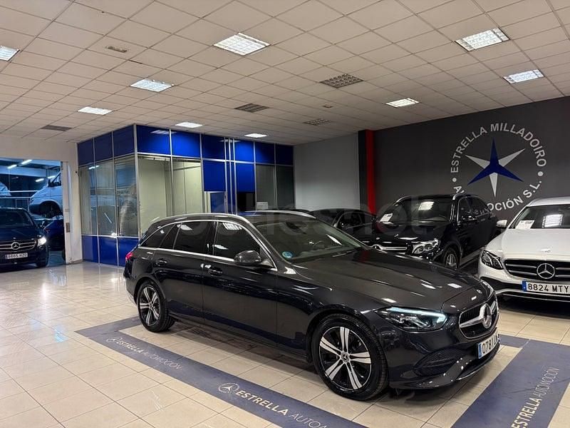Używany Mercedes C220 200 KM (147 kW) 2022 Szary Kombi