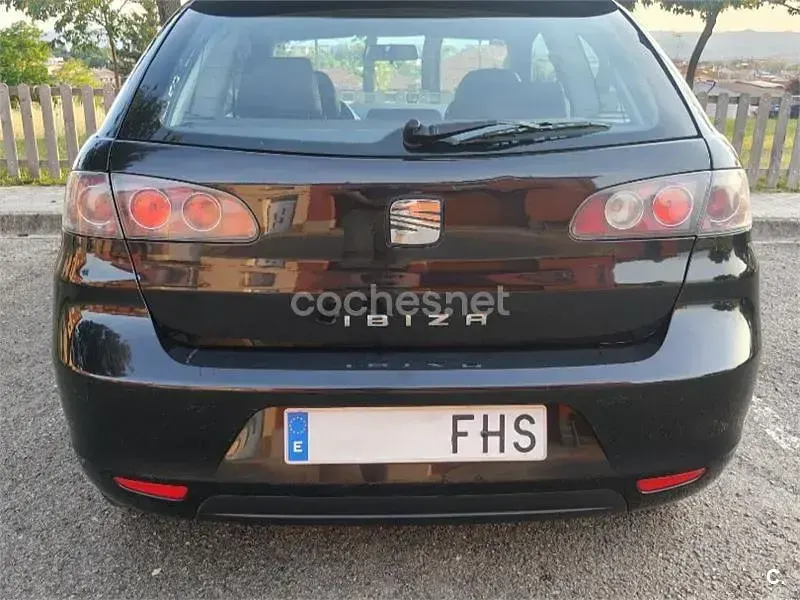 Usado Seat Ibiza 80 CV (58 kW) 2006 Negro Utilitario