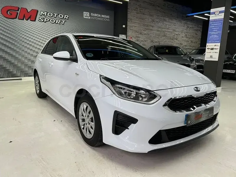 Usado Kia Ceed 100 CV (73 kW) 2020 Blanco Utilitario