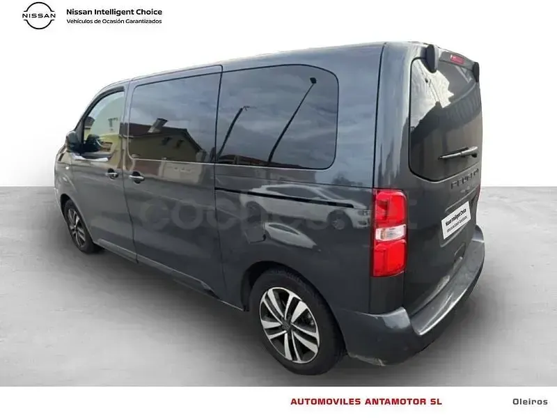 Nuevo Peugeot Traveller Business-Line 180 CV (132 kW) 2025 Gris / plata Monovolumen