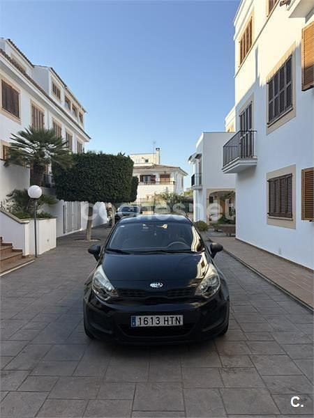 Negro Usado 2013 Kia Rio Berlina | 7200 € (Precio justo) - Imagen 1/1