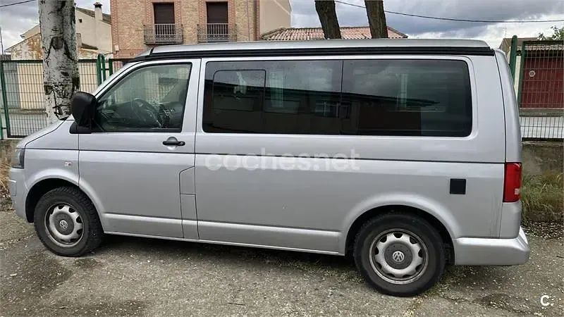 Usado VW California Edition 114 CV (83 kW) 2015 Gris / plata Van