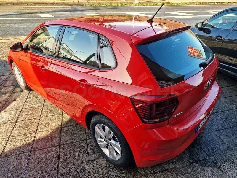 Usado VW Polo Advance 95 CV (69 kW) 2019 Rojo Utilitario