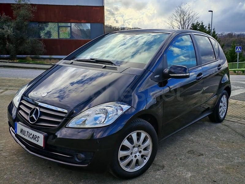 Usado Mercedes A160 95 CV (69 kW) 2011 Azul Monovolumen