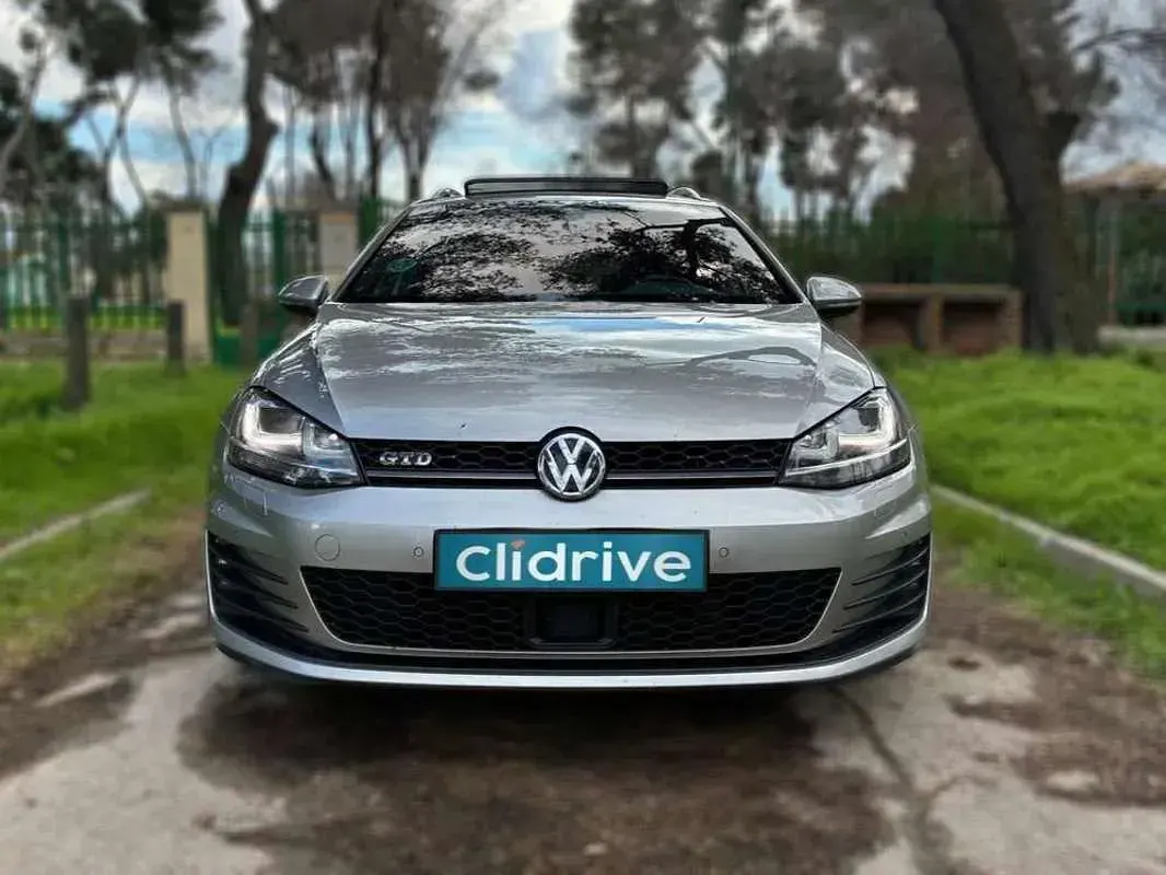 Usado VW Golf VII GTD 184 CV (135 kW) 2017 Gris Familiar