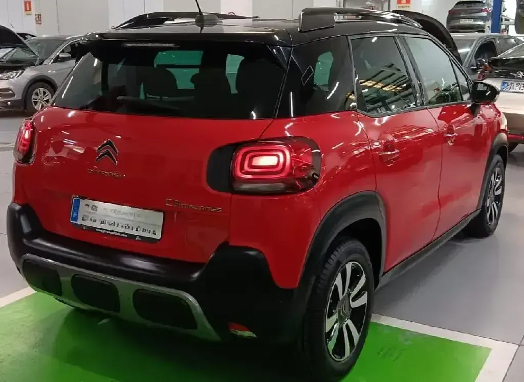 Usado Citroën C3 Aircross Shine 120 CV (88 kW) 2019 Rojo SUV