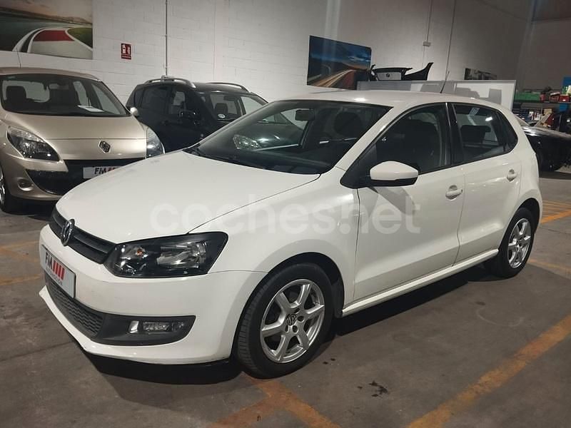 Usado VW Polo Advance 75 CV (55 kW) 2011 Blanco Berlina