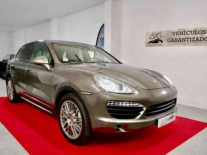 Käytetty Porsche Cayenne 400 HP (294 kW) 2013 Peessi Katumaasturi