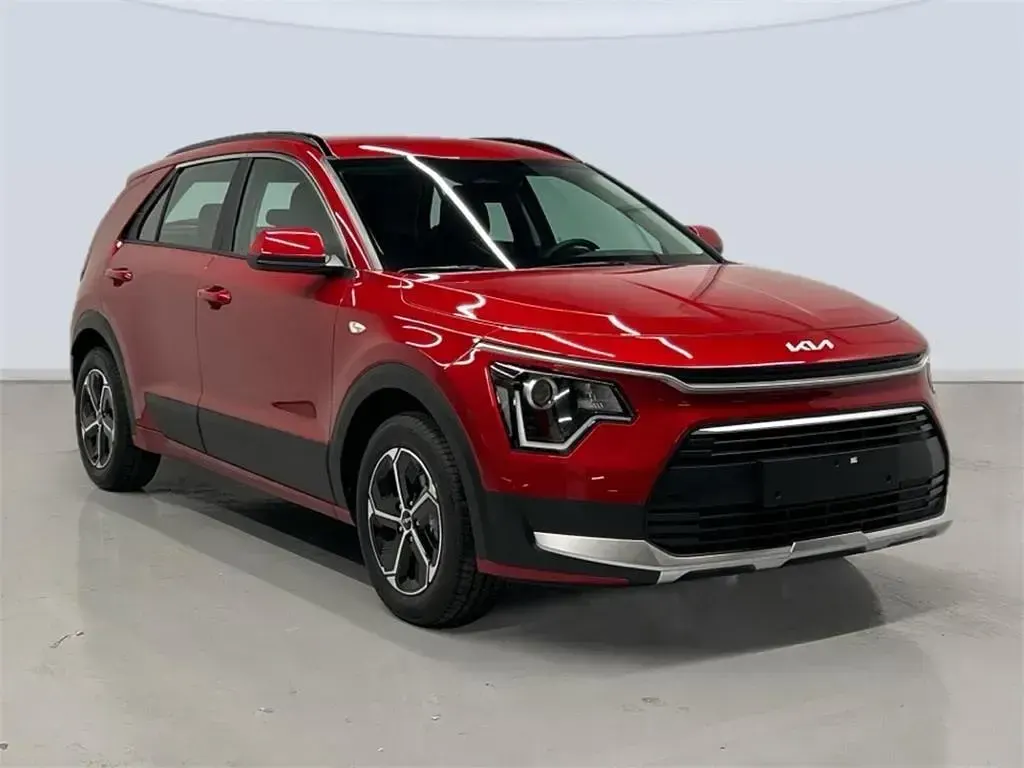 Nuevo Kia Niro 137 CV (100 kW) 2025 Runway red SUV