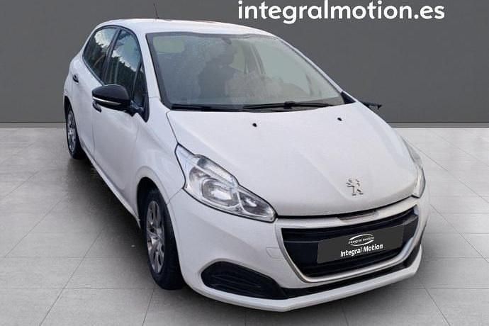 Usado Peugeot 208 Access 74 CV (54 kW) 2017 Utilitario