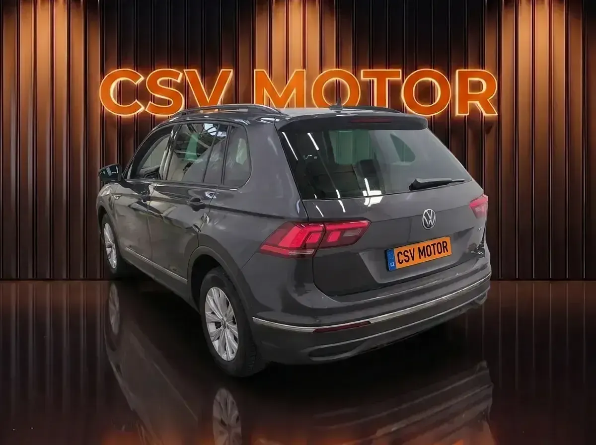 Usado VW Tiguan Life 245 CV (180 kW) 2022 Otro SUV