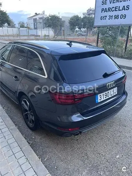 Usado Audi A4 Design 150 CV (110 kW) 2018 Gris / plata Familiar