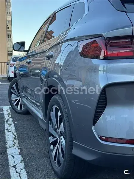 Usado BYD Seal U Boost 218 CV (160 kW) 2024 Gris / plata SUV