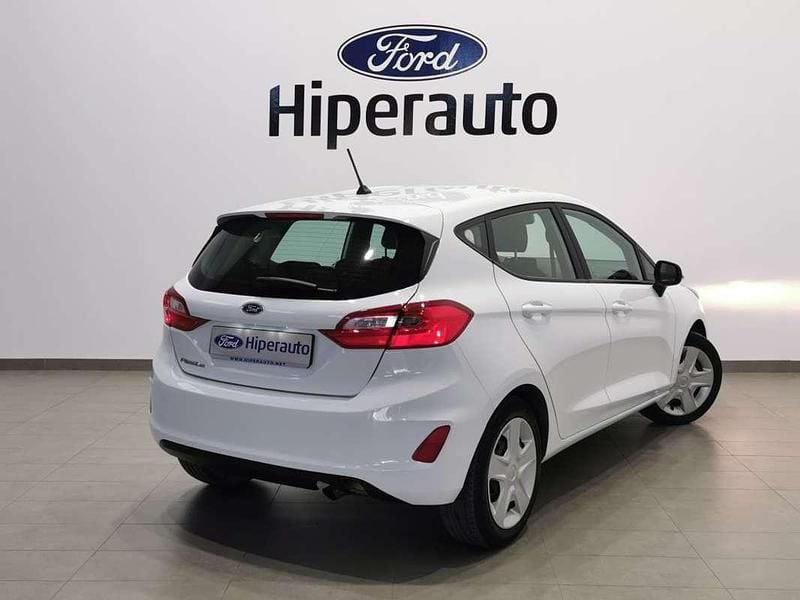 Usado Ford Fiesta Trend 101 CV (74 kW) 2019 Blanco Utilitario