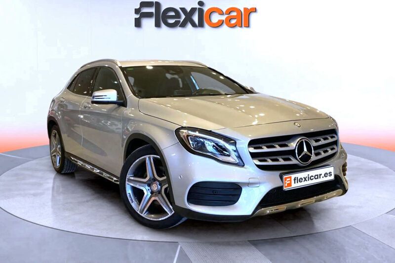 Gris Usado 2017 Mercedes GLA220 AMG line SUV | 18.190 € - Imagen 1/4