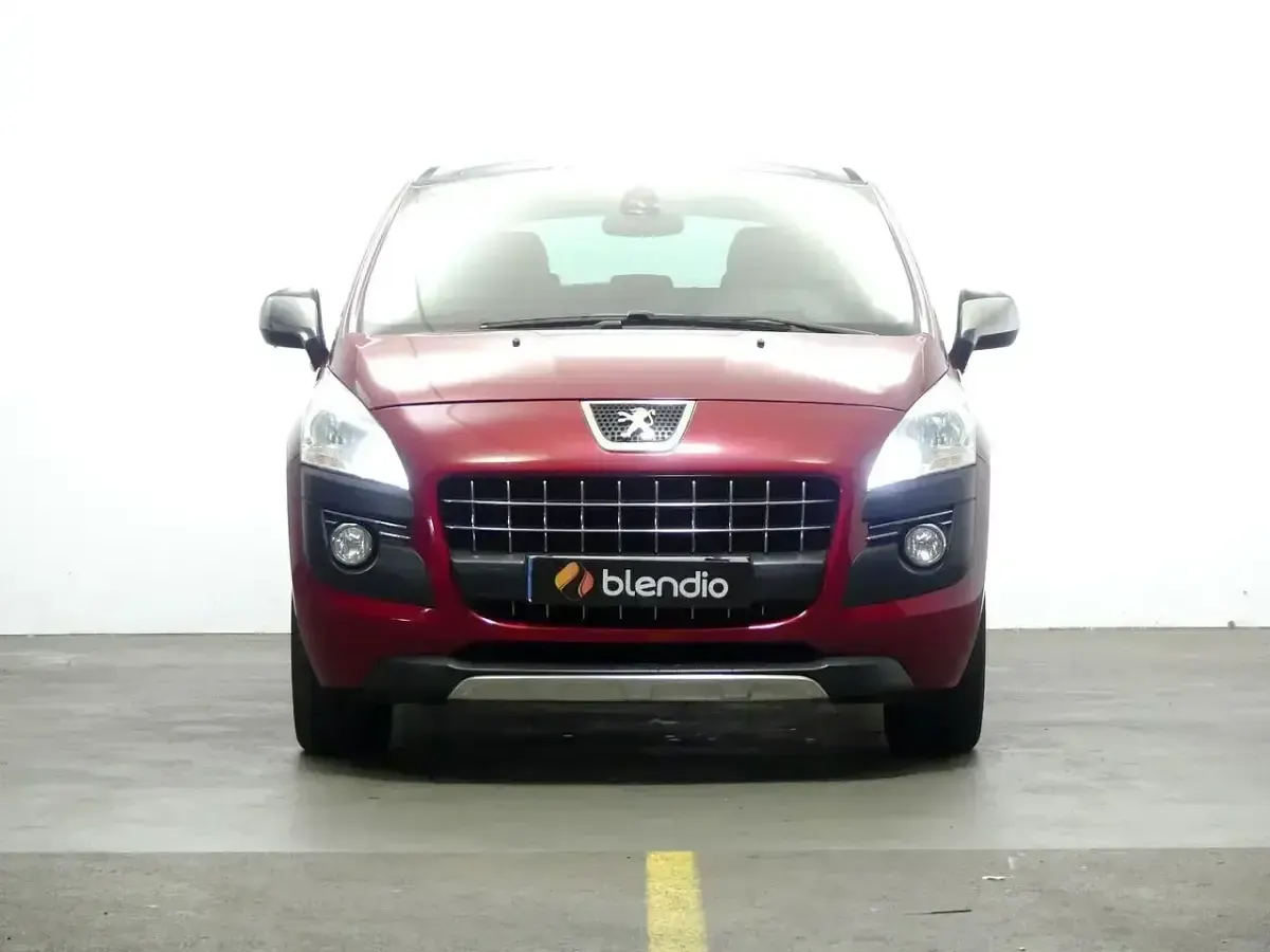 Usado Peugeot 3008 Sport 121 CV (88 kW) 2011 Rojo Berlina