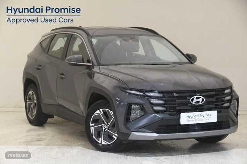 Usado Hyundai Tucson 136 CV (100 kW) 2024 Ecotronic gray SUV