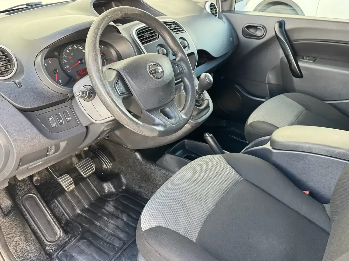 Usado Nissan NV250 Comfort 95 CV (69 kW) 2020 Blanco Van