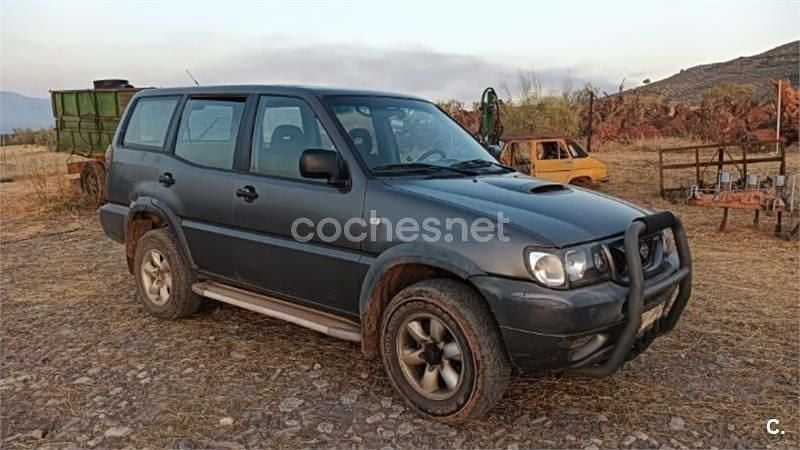 Gris / plata Usado 2000 Nissan Terrano Comfort SUV | 5600 € (Super precio) - Imagen 1/4