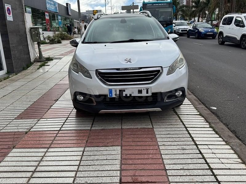 Usado Peugeot 2008 Style 82 CV (60 kW) 2015 Blanco SUV