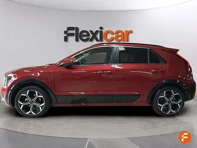Usado Kia Niro 141 CV (103 kW) 2023 Rojo SUV