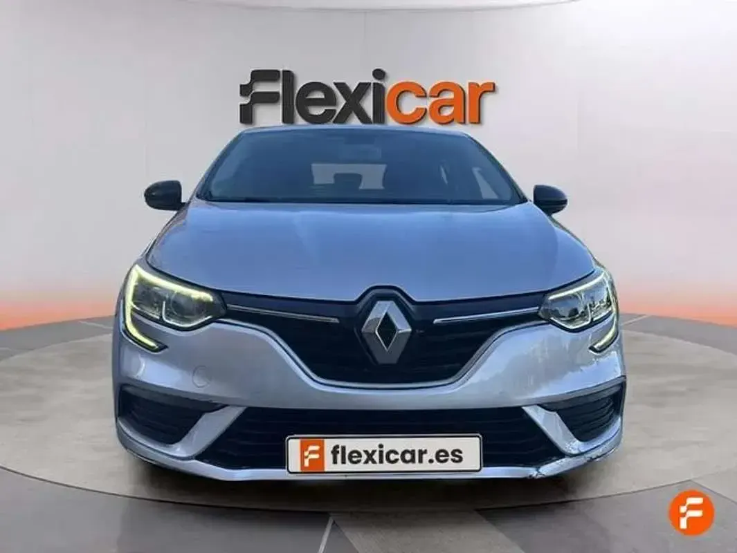 Usado Renault Mégane IV LIMITED 140 CV (102 kW) 2020 Gris Utilitario