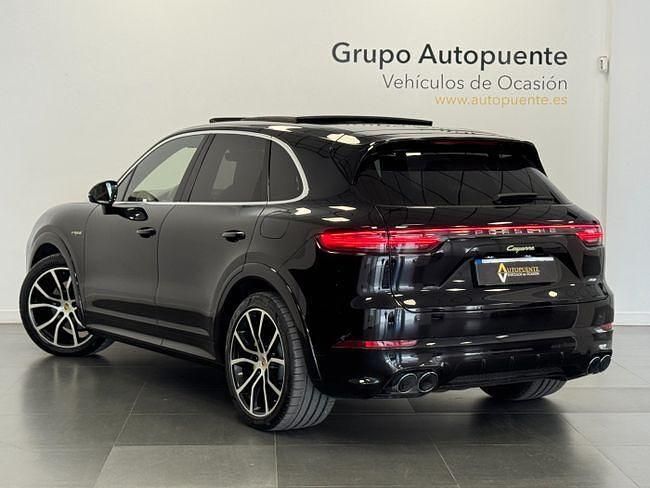 Usado Porsche Cayenne 462 CV (339 kW) 2019 Negro SUV