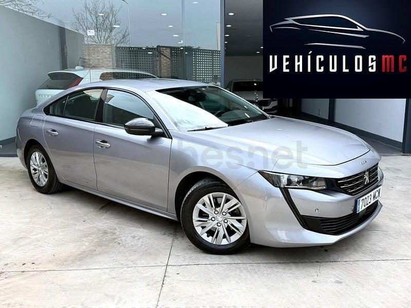 Usado Peugeot 508 Active 130 CV (95 kW) 2023 Gris / plata Berlina
