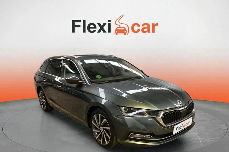 Gris Usado 2020 Skoda Octavia Ambition Familiar | 17.390 € (Buen precio) - Imagen 1/4