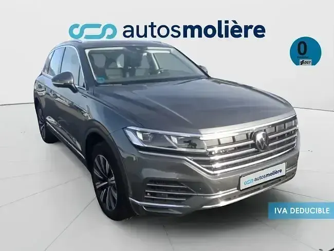 Usado VW Touareg Elegance 381 CV (280 kW) 2021 Gris SUV