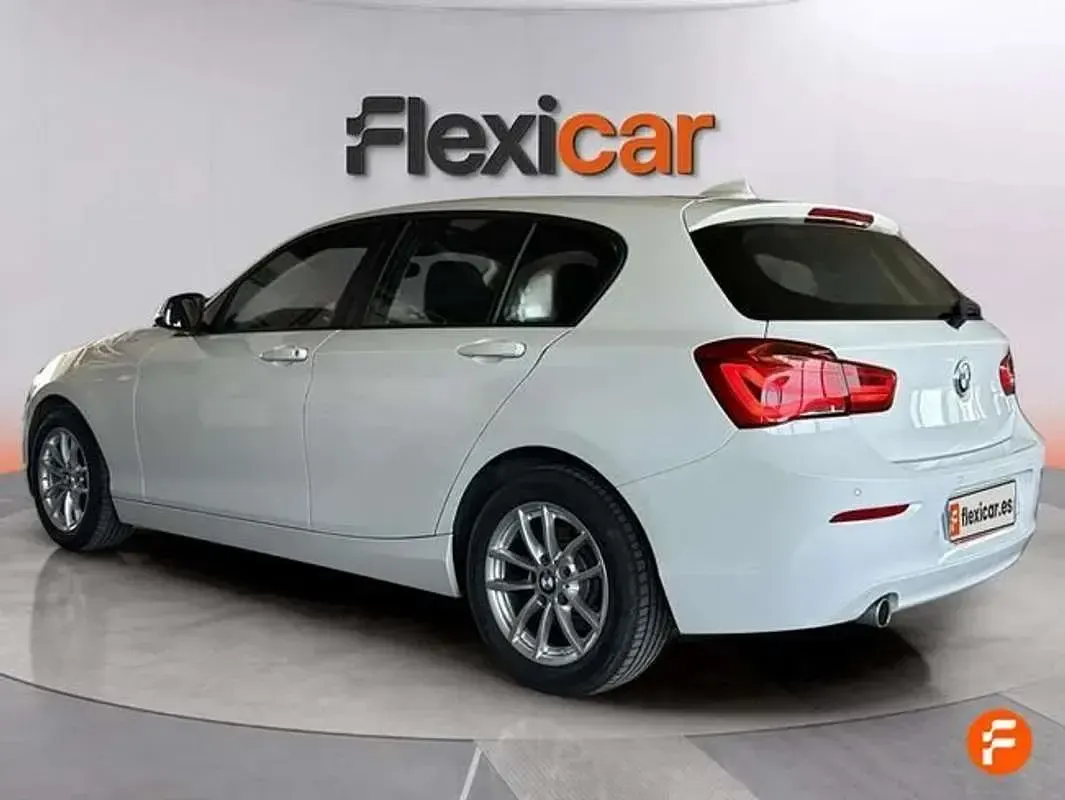 Usado BMW 118 150 CV (110 kW) 2018 Blanco Utilitario