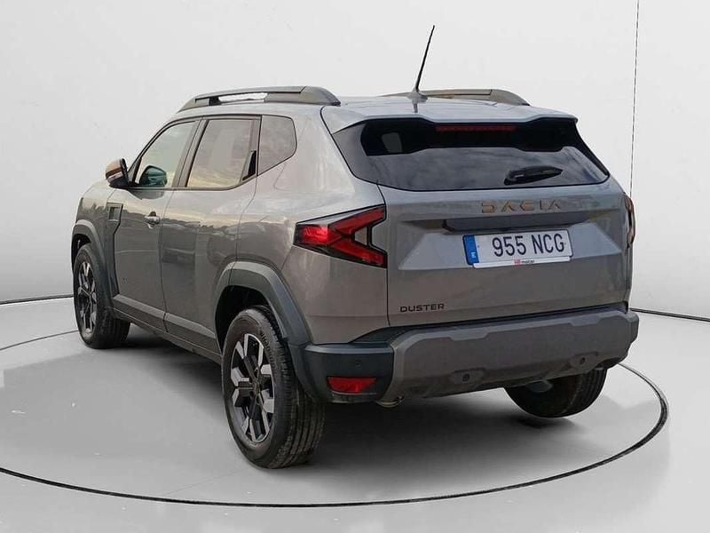Usado Dacia Duster Extreme 132 CV (97 kW) 2025 Gris SUV