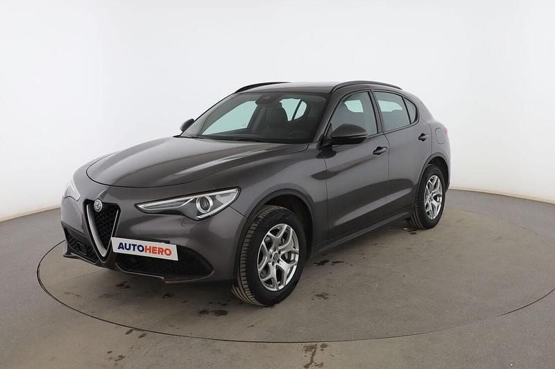 Gris Usado 2019 Alfa Romeo Stelvio SUV | 22.099 € (Super precio) - Imagen 1/3