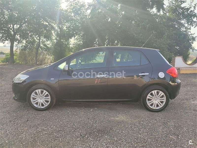 Negro Usado 2008 Toyota Auris Luna Berlina | 1200 € (Buen precio) - Imagen 1/4