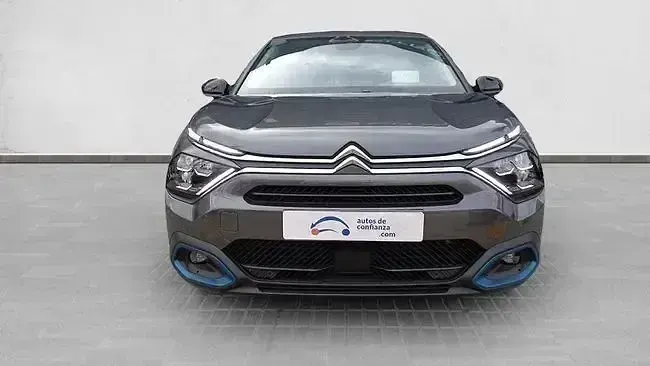 Usado Citroën e-C4 Shine 100 kW (136 CV) 2024 Gris