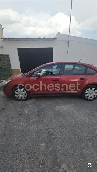 Usado Citroën C4 Exclusive 110 CV (80 kW) 2008 Rojo Berlina