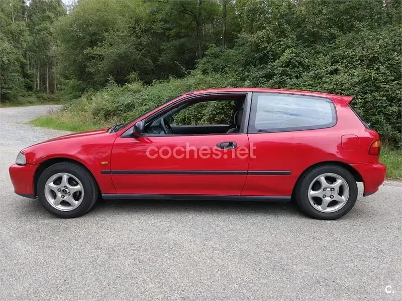 Usado Honda Civic 102 CV (75 kW) 1995 Rojo Coupe