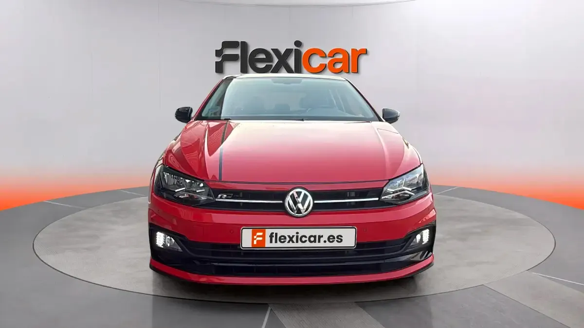 Usado VW Polo Beats 116 CV (85 kW) 2019 Rojo Utilitario
